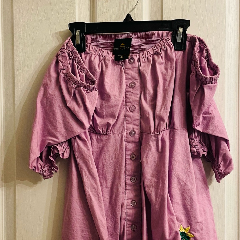 Disney Torrid Tangled Rapunzel Pink Off-Shoulder Top